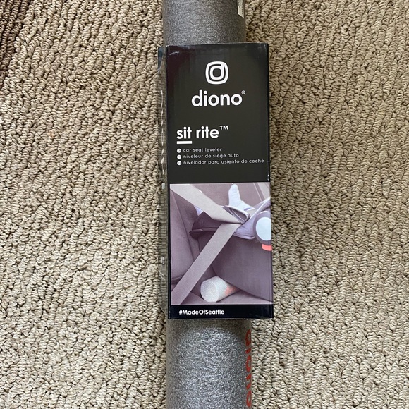 Diono Car seat Leveler - Picture 1 of 3